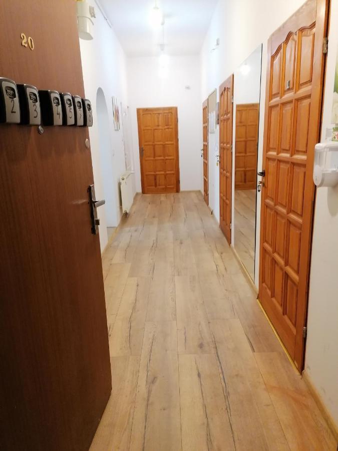 Tulip - Jednoosobowy Nr 3 Ze Wspolna Lazienka I Kuchnia * Szczecin
